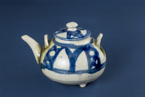 壺屋焼の土瓶／19世紀頃